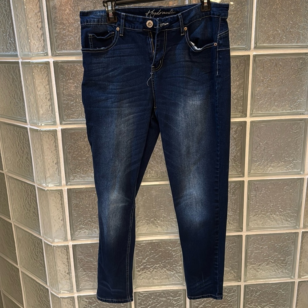 Hydraulic Jeans Womens 12 Skinny Dark Wash Stretch “Hydra Lift”